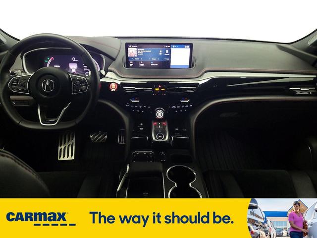 Photo of 2023 Gray Acura MDX