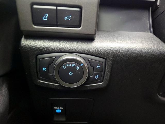 Photo of 2020 Burgundy Ford Expedition