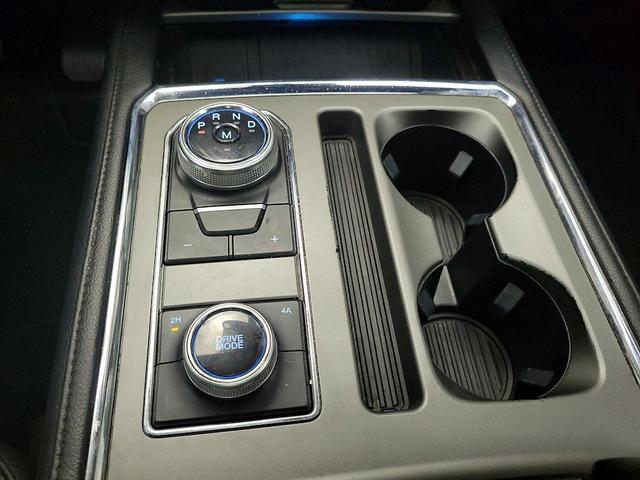 Photo of 2020 Burgundy Ford Expedition
