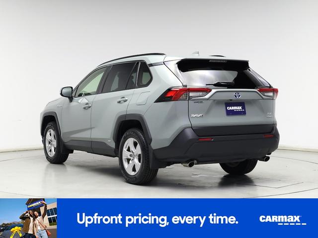 Photo of 2021 Green Toyota RAV4 Hybrid