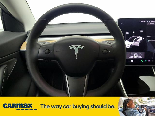 Photo of 2020 White Tesla Model 3
