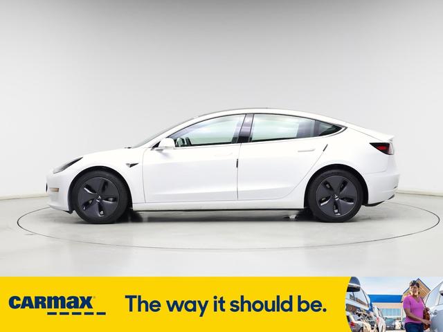 Photo of 2020 White Tesla Model 3