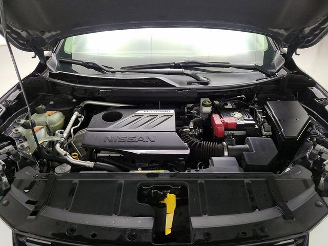 Photo of 2022 Black Nissan Rogue