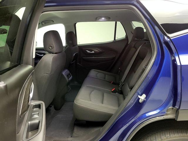 Photo of 2022 Blue GMC Terrain