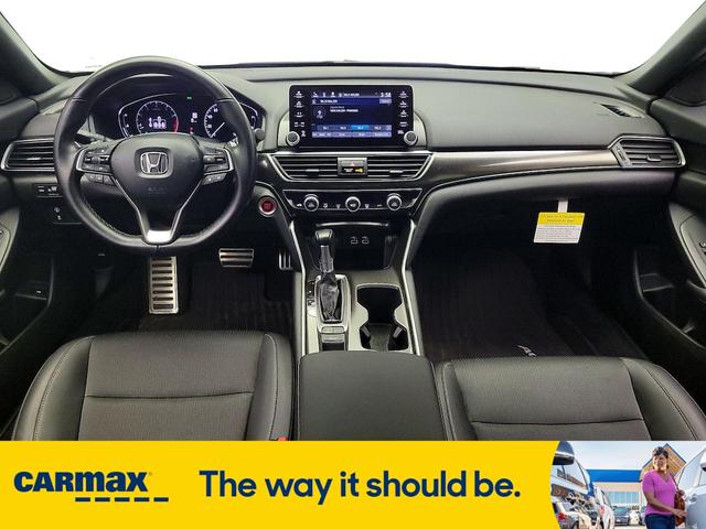 Photo of 2022 White Honda Accord