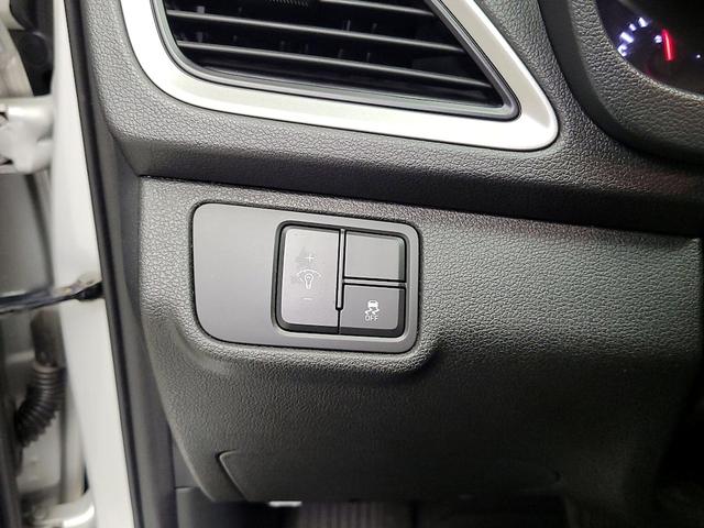 Photo of 2020 Silver Hyundai Accent