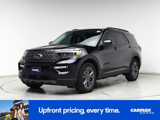 Photo of 2023 Black Ford Explorer