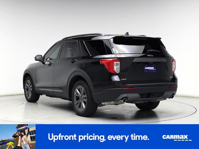 Photo of 2023 Black Ford Explorer