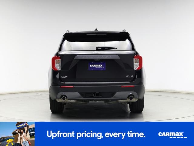 Photo of 2023 Black Ford Explorer