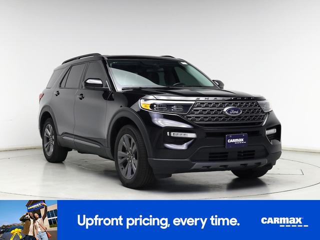 Photo of 2023 Black Ford Explorer