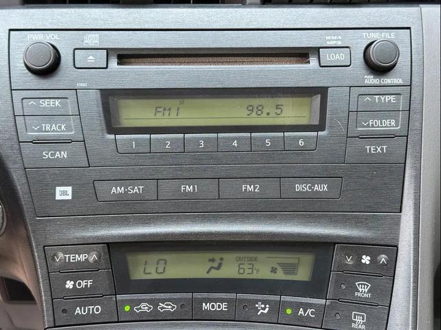 Photo of 2010 Black Toyota Prius