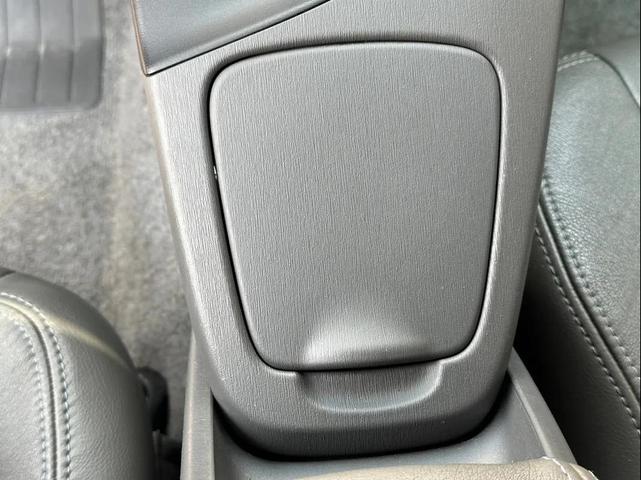 Photo of 2010 Black Toyota Prius