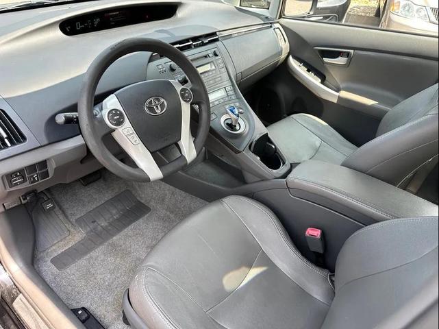 Photo of 2010 Black Toyota Prius