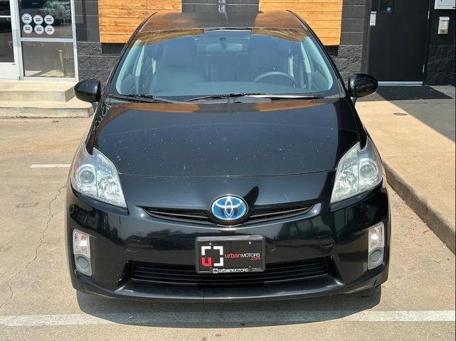 Photo of 2010 Black Toyota Prius