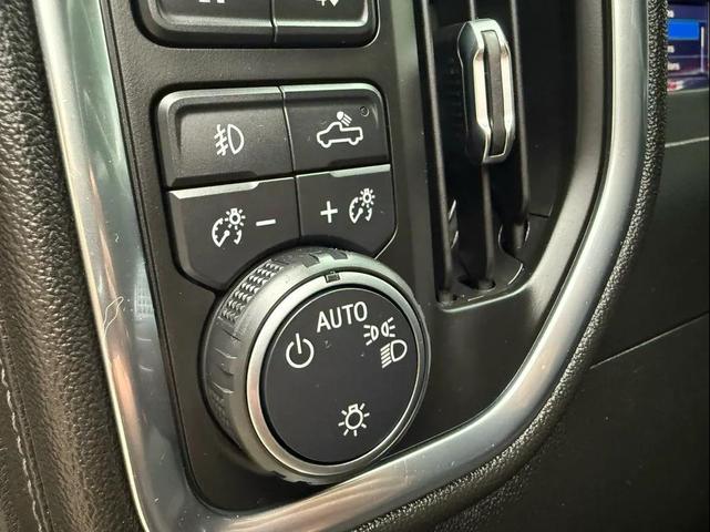 Photo of 2021 Gray Chevrolet Silverado 1500