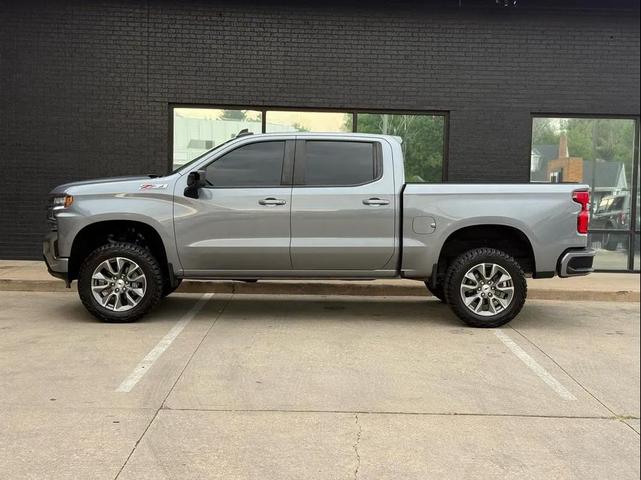 Photo of 2021 Gray Chevrolet Silverado 1500