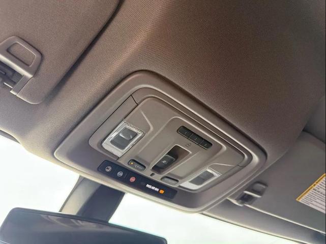 Photo of 2021 Gray Chevrolet Silverado 1500