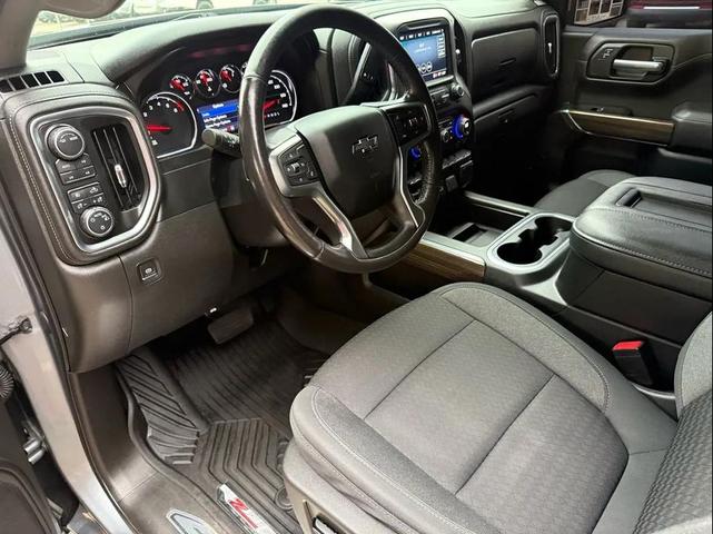 Photo of 2021 Gray Chevrolet Silverado 1500