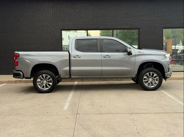 Photo of 2021 Gray Chevrolet Silverado 1500