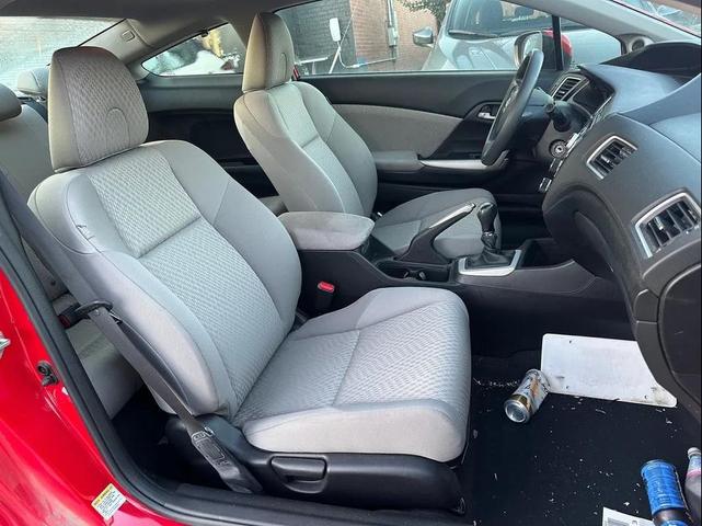 Photo of 2015 Red Honda Civic