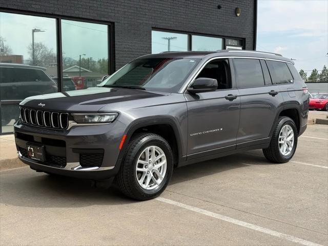 Photo of 2023 Gray Jeep Grand Cherokee L