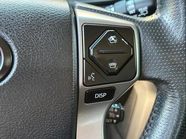 Photo of 2016 Red Toyota 4Runner