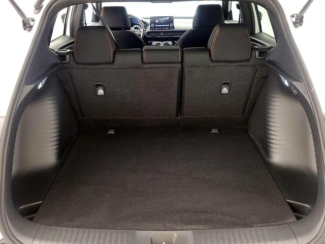 Photo of 2024 White Honda HR-V