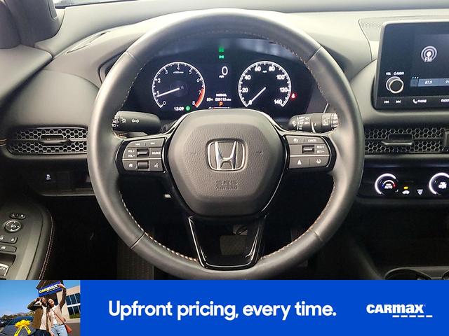 Photo of 2024 White Honda HR-V