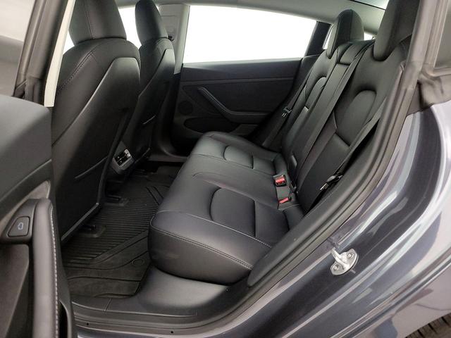 Photo of 2023 Gray Tesla Model 3