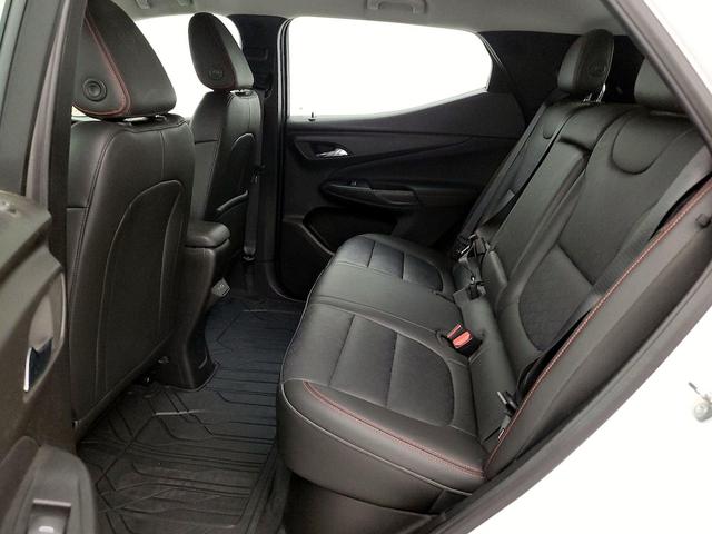 Photo of 2023 White Chevrolet Bolt EUV