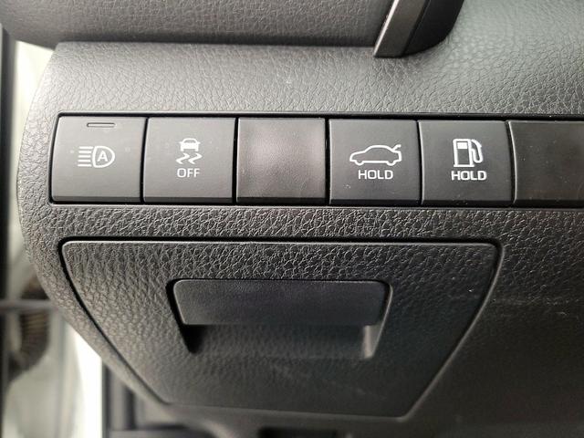 Photo of 2023 White Toyota Camry