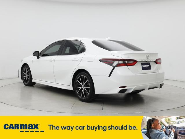 Photo of 2023 White Toyota Camry