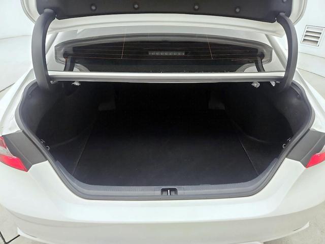 Photo of 2023 White Toyota Camry