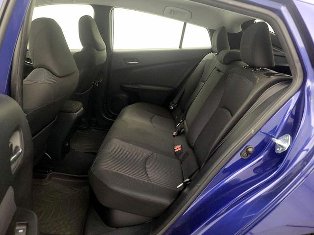 Photo of 2016 Blue Toyota Prius