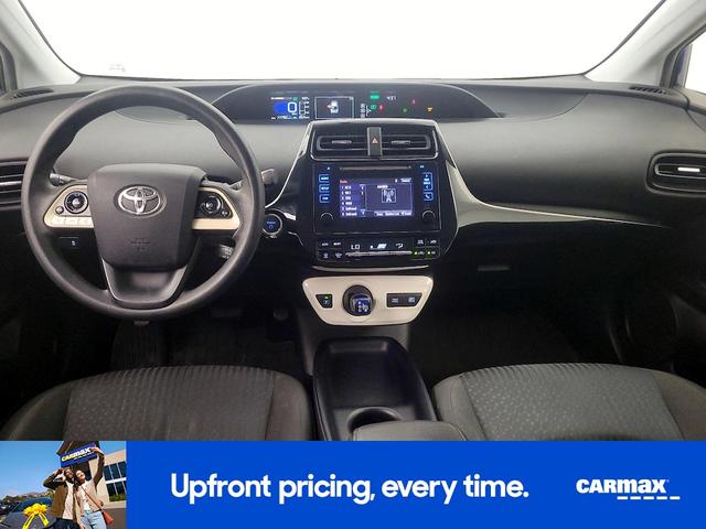 Photo of 2016 Blue Toyota Prius