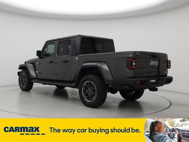 Photo of 2021 Gray Jeep Gladiator