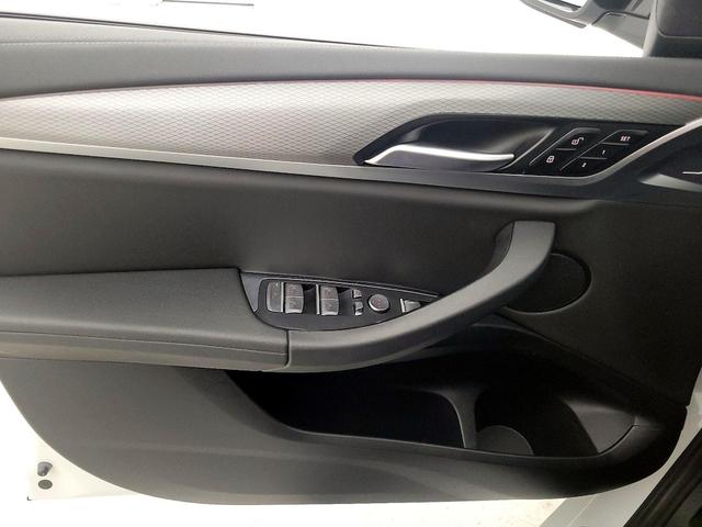 Photo of 2021 White BMW X3