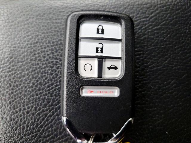 Photo of 2021 Gray Honda Civic