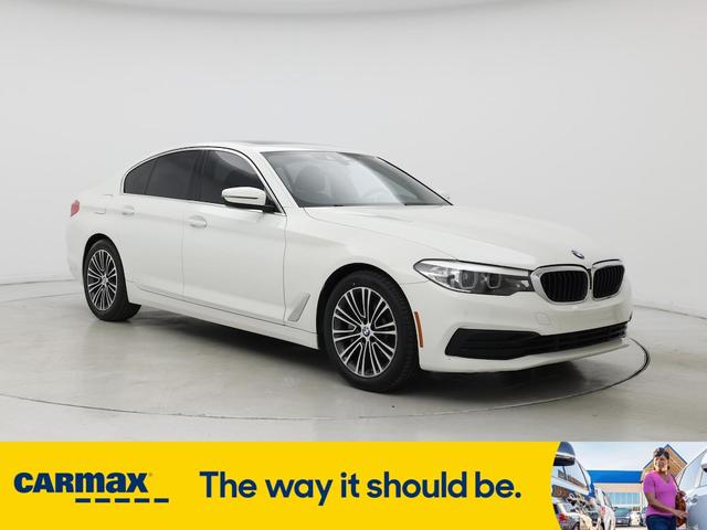 2019 BMW 530