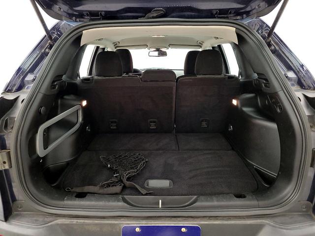 Photo of 2015 Blue Jeep Cherokee