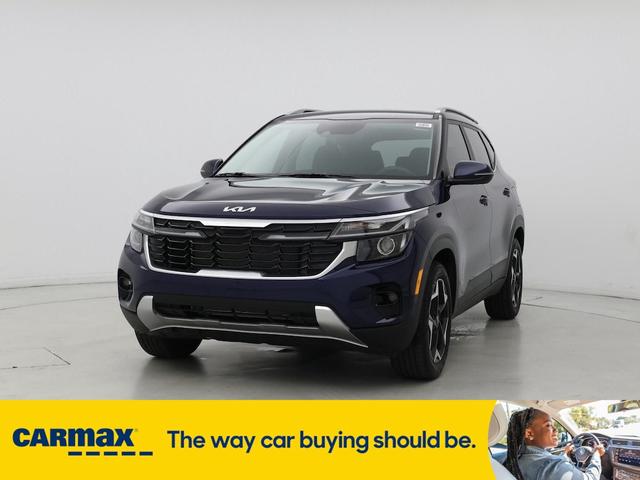 Photo of 2024 Blue Kia Seltos