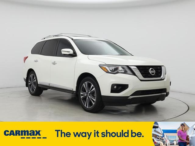 2017 Nissan Pathfinder