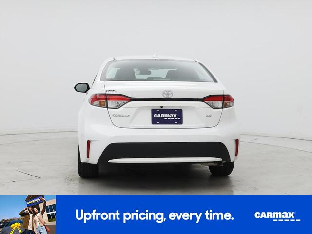Photo of 2020 White Toyota Corolla