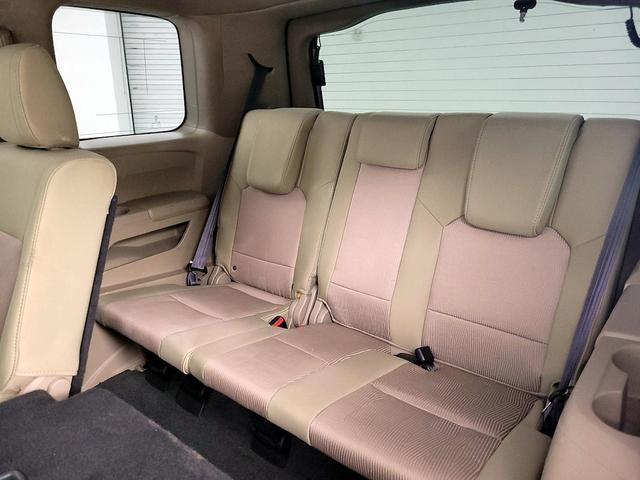 Photo of 2014 Gray Honda Pilot