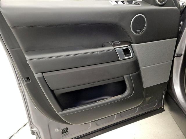 Photo of 2020 Gray Land Rover Range Rover Sport