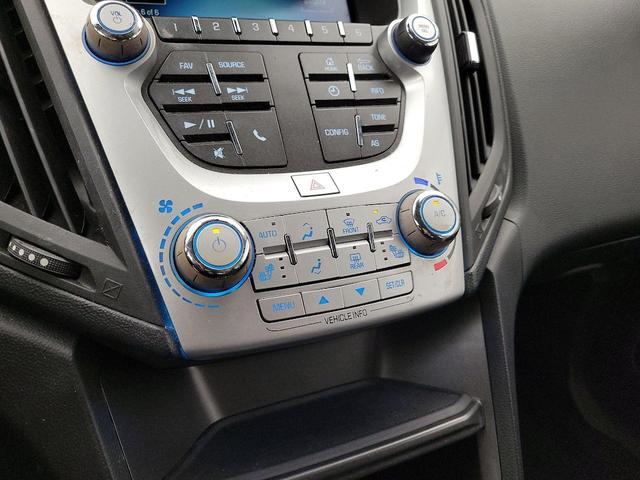 Photo of 2016 Red Chevrolet Equinox