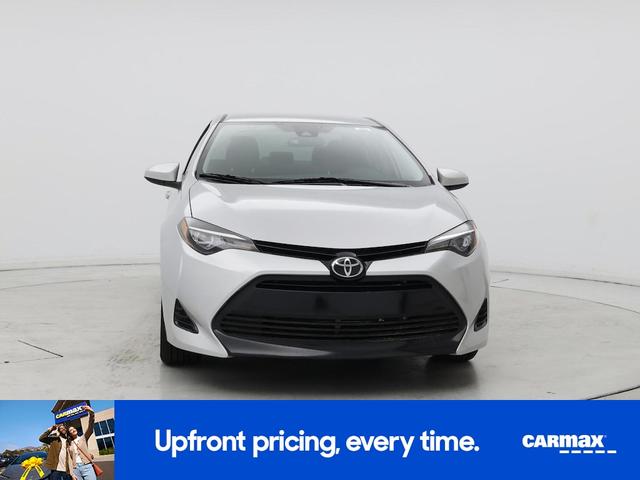 Photo of 2017 Silver Toyota Corolla