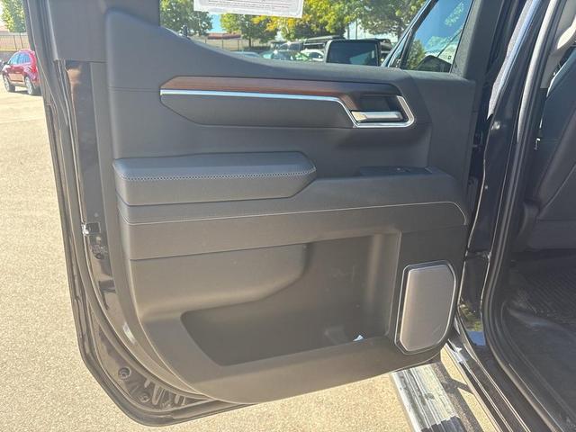 Photo of 2025 Titanium Rush Metallic GMC Sierra 1500