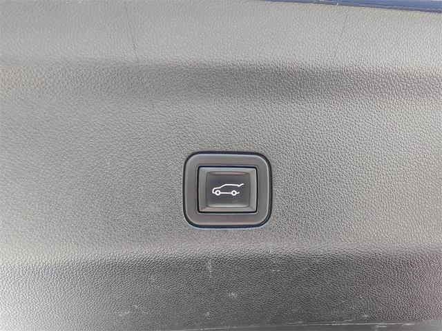 Photo of 2023 Galactic Gray Metallic Cadillac Escalade