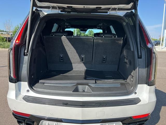 Photo of 2024 Crystal White Tri-Coat Cadillac Escalade